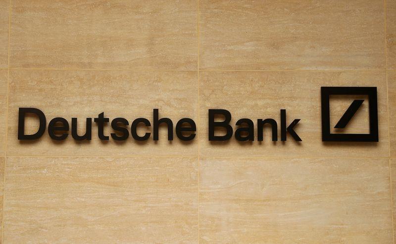 Deutsche Bank отчитался об убытке во 2 кв на фоне реструктуризации и COVID-19