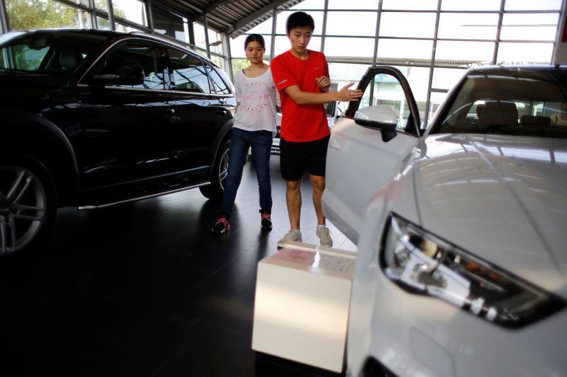 Продажи автомобилей в Китае резко выросли в июле