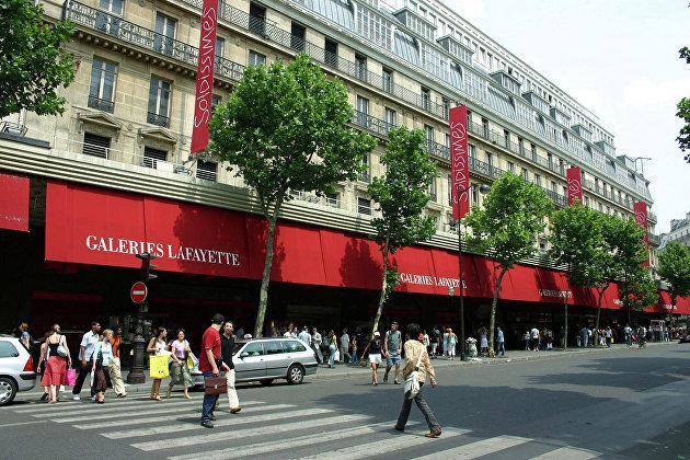 Магазин "Галери Лафайет" в Париже