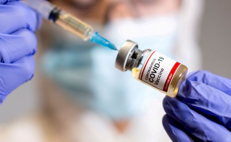 Суммарные расходы на вакцины от COVID-19 в мире к 2025г достигнут $157 млрд От Reuters
