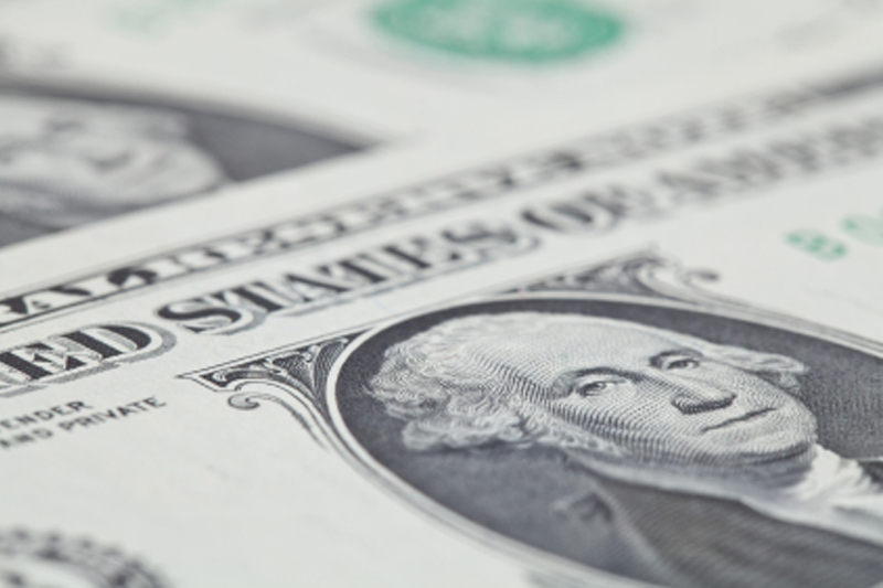 ЦБ РФ установил курс доллара США на сегодняя в размере 74,577 руб.